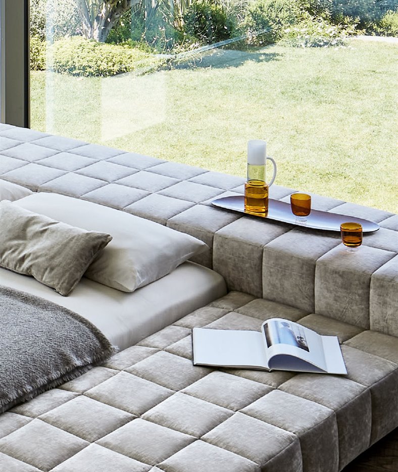 Designbed Square BedHabits 1200x1500 1